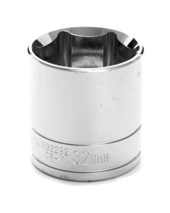 WLMW32232 image(0) - Wilmar Corp. / Performance Tool 1/2" Drive 32mm 6pt Socket