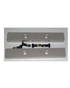 WIL2908080 image(0) - Wilton Set of Serrated Jaw Inserts w/ 4 Screws, 1765, Boxed