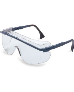 UVXS2510 image(0) - Uvex Astrospec 3001 Black Safety Glasses with Clear Anti-Scratch/Hard Coat Lens - S2510