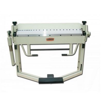 BLI1000529 image(0) - Baileigh BB-5014F - Manually Operated Box and Pan (Finger) Brake, 50" Length, 14 Gauge Mild Steel Capacity