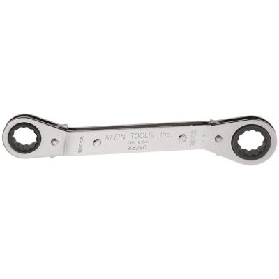KLE68240 image(0) - Klein Tools Reversible Ratcheting Box Wrench, 5/8 x 11/16-Inch