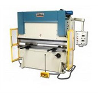 BLI1000839 image(0) - Baileigh BP-9078NC - 220V 3 Phase 90 Ton x 78" Hydraulic Press Brake. Distance Between Housings is 61"