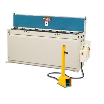 BLI1007167 image(0) - Baileigh SH-6010 - 220V 3 Phase Hydraulic Powered Shear. 60" Length 10 Gauge Mild Steel Capacity