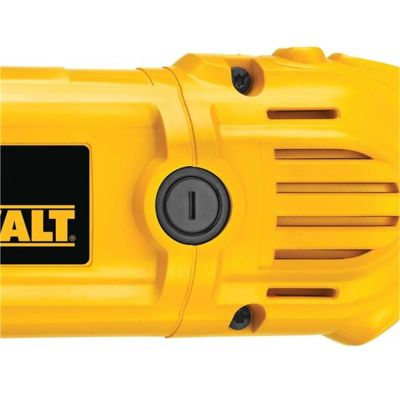 DWTDWP849 image(0) - DeWalt 7-in. - 9-in. Variable-Speed Polisher with Soft Start