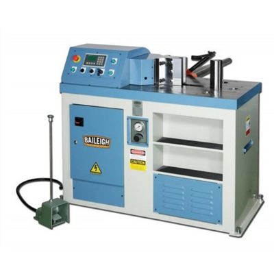 BLI1004703 image(0) - Baileigh HPB-45NC - 220V 3 Phase 45 Ton Horizontal Press Brake with NC Controller. 36" Working Table Height