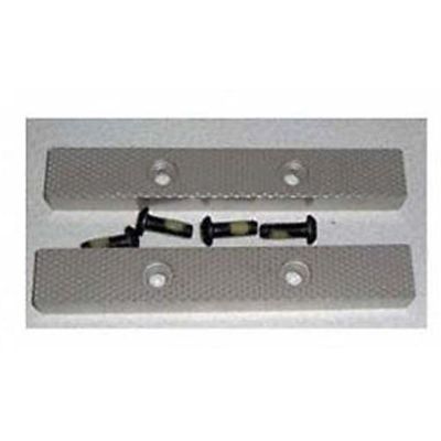 WIL2908080 image(0) - Wilton Set of Serrated Jaw Inserts w/ 4 Screws, 1765, Boxed