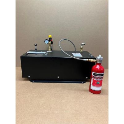 SURS500A-55 image(0) - Milwaukee Sprayer 16 oz capacity with a special chemical resistant seal with 55-gallon siphon tube