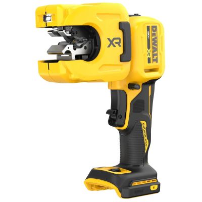 DWTDCE154B image(0) - DEWALT 20V MAX* XR 1-1/4 in. Copper Tubing Cutter