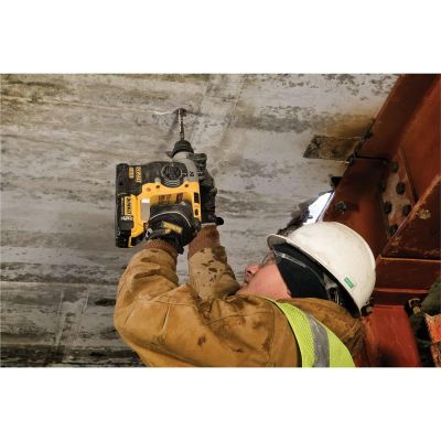 DWTDCH273P2 image(0) - DEWALT 20V MAX* XR&reg; 1 in. Brushless SDS PLUS L-Shape Rotary Hammer Kit