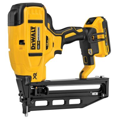 DWTDCN662D1 image(0) - DEWALT 20V MAX* XR 16 GA Cordless Straight Finish Nailer Kit