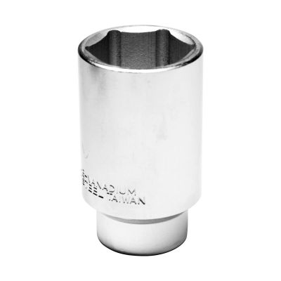 WLMW1299 image(0) - Wilmar Corp. / Performance Tool 36mm FWD Axle Nut Socket Chr-V