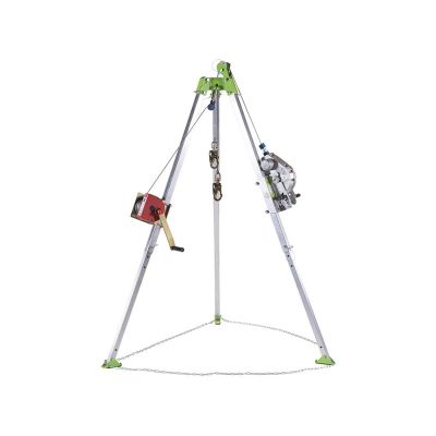 SRWV85026 image(0) - PeakWorks Confined Space Kit: Tripod, 3-Way 60' SRL, 65' (20 m) Man Winch and Bag