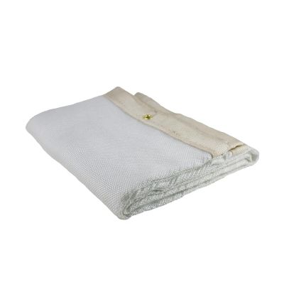 SRW36161 image(0) - Jackson Safety Welding Blanket - Uncoated Fiberglass - Weight (per sq. yd.) 18 oz - Thickness 0.028" - White - 8' x 10'